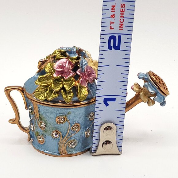 Watering Can Trinket Box Vintage Unsigned Rhinestones Flowers Magnetic Closure - Picture 9 of 9